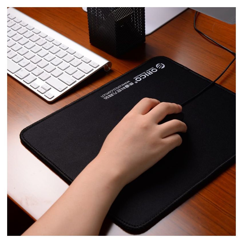 MPS3025 Large Gaming Mouse Pad Locking Edge Mouse Mat Speed Material Rubber 5MM Mouse Pad Size 300 x 250 x 5mm